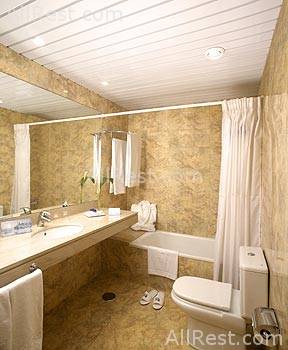 HCC Montblanc Hotel 5